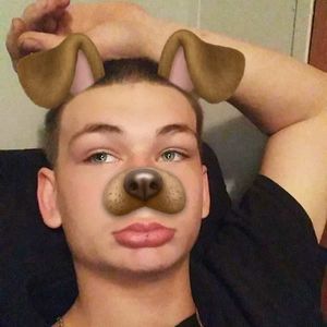 Meet your Posher, Eric